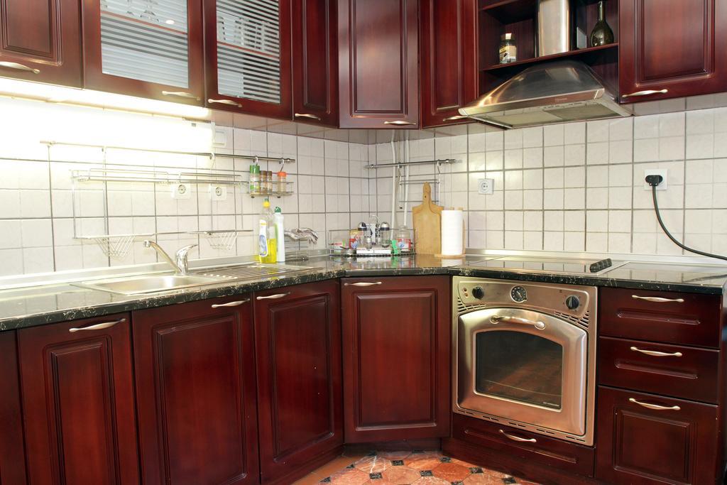 Republic Square Apartment *