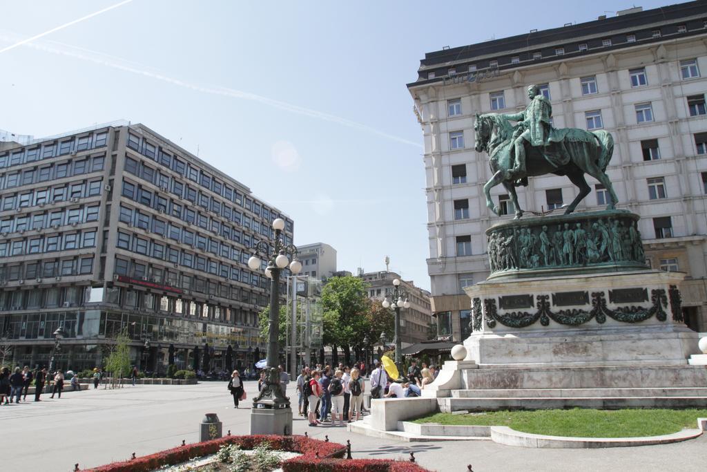 Republic Square Белград